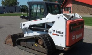 BOBCAT T550 COMPACT TRACK LOADER Service Repair Manual (S/N: AJZV11001