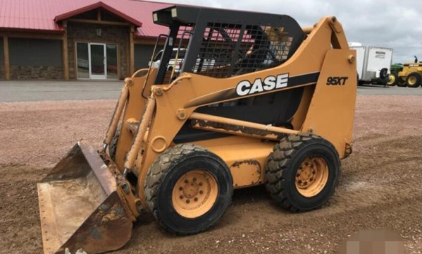 CASE 85XT 90XT 95XT Skid Steers Service Repair Manual – SERVICE REPAIR