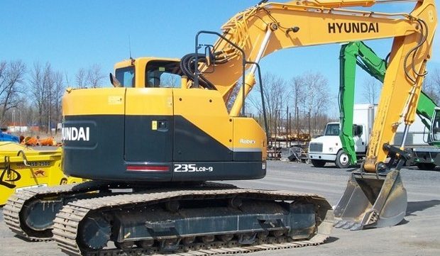 Hyundai r235lcr 9